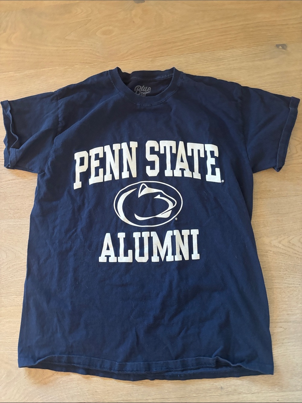 Blue 84 Navy Penn State Alumni Graphic Tee medium